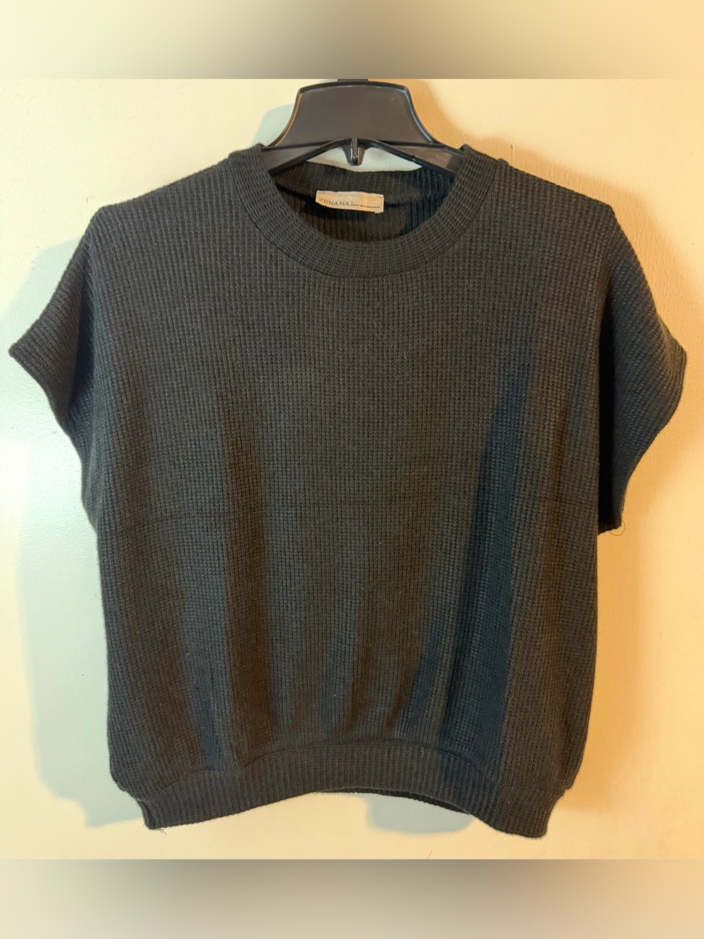 Brand New Zenana Black Short-Sleeve Crewneck Knit Sweater